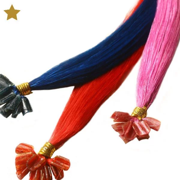 Hair Extensions in pink, blau und rot