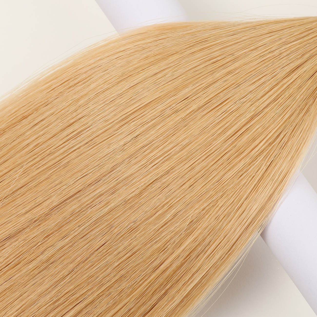 393 Goldblond