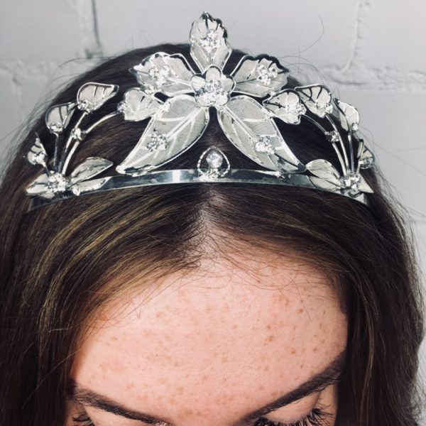 Diadem Leafs