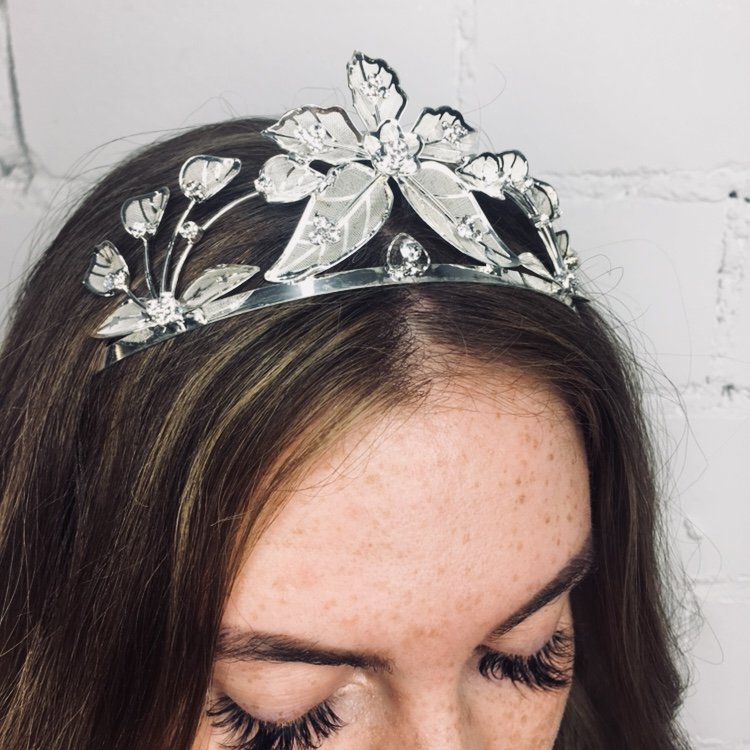 Diadem Leafs