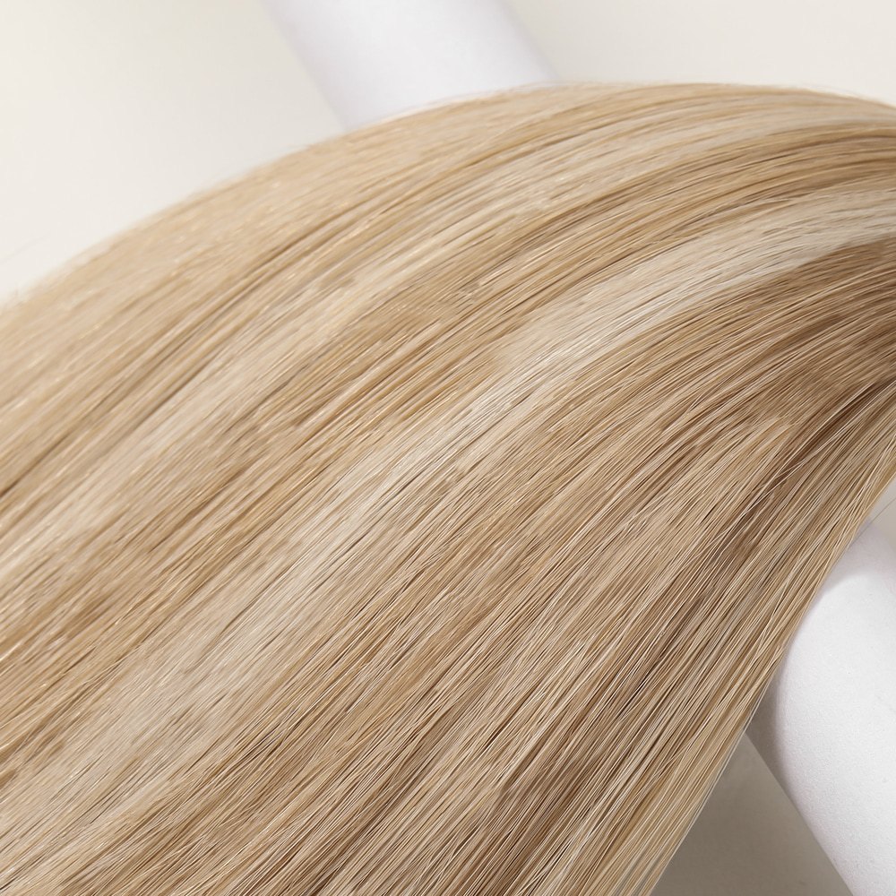 #23 Warm Butter Blonde